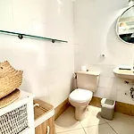 Urban Oasis In Cristianos By Deihu Experiences Апартаменты Лос Кристианос