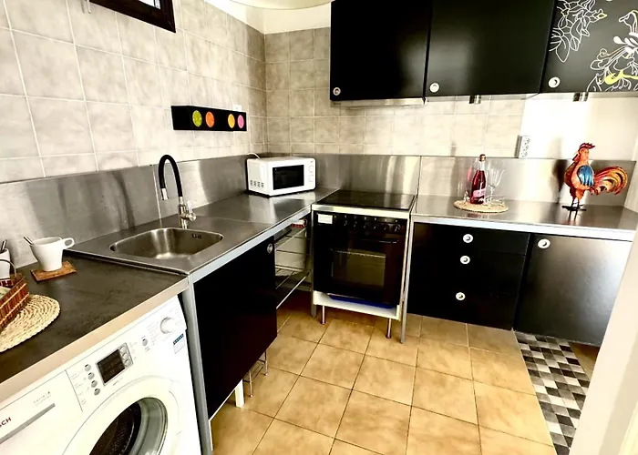 Urban Oasis In Cristianos By Deihu Experiences * ロスクリスティアーノス