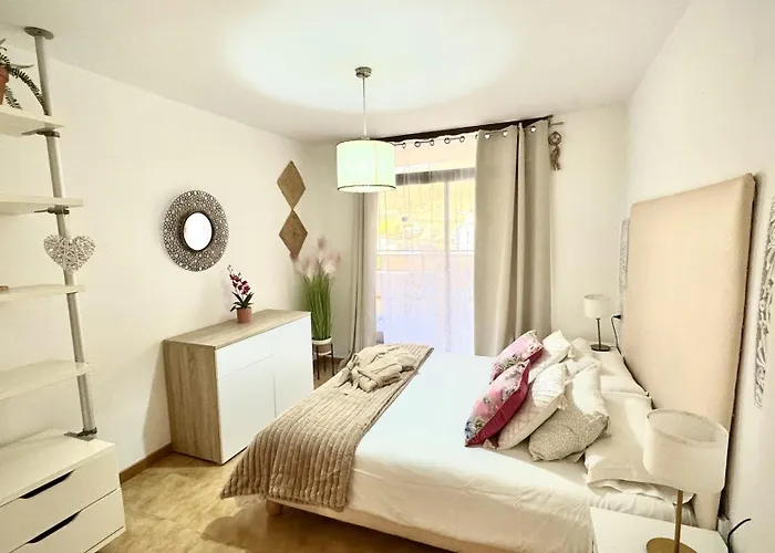 Urban Oasis In Cristianos By Deihu Experiences Apartmán Los Cristianos (Tenerife)