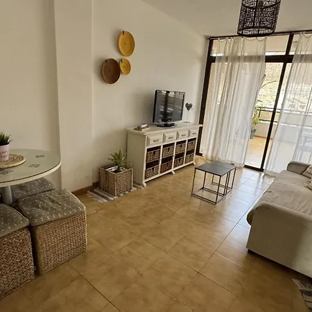Urban Oasis In Cristianos By Deihu Experiences Lägenhet *