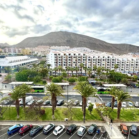 Urban Oasis In Cristianos By Deihu Experiences Lägenhet *