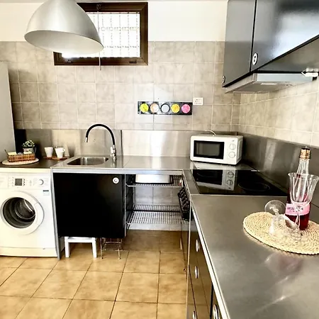 Urban Oasis In Cristianos By Deihu Experiences Lägenhet *